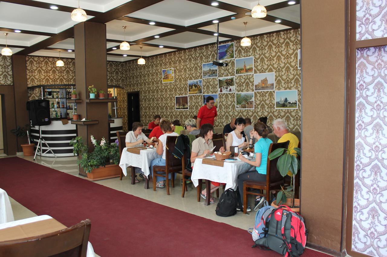East House Hotel Baku Exterior photo
